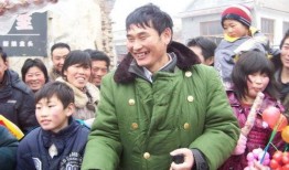 大衣哥的新爆料视频在线观看,娱乐圈背后的惊人真相